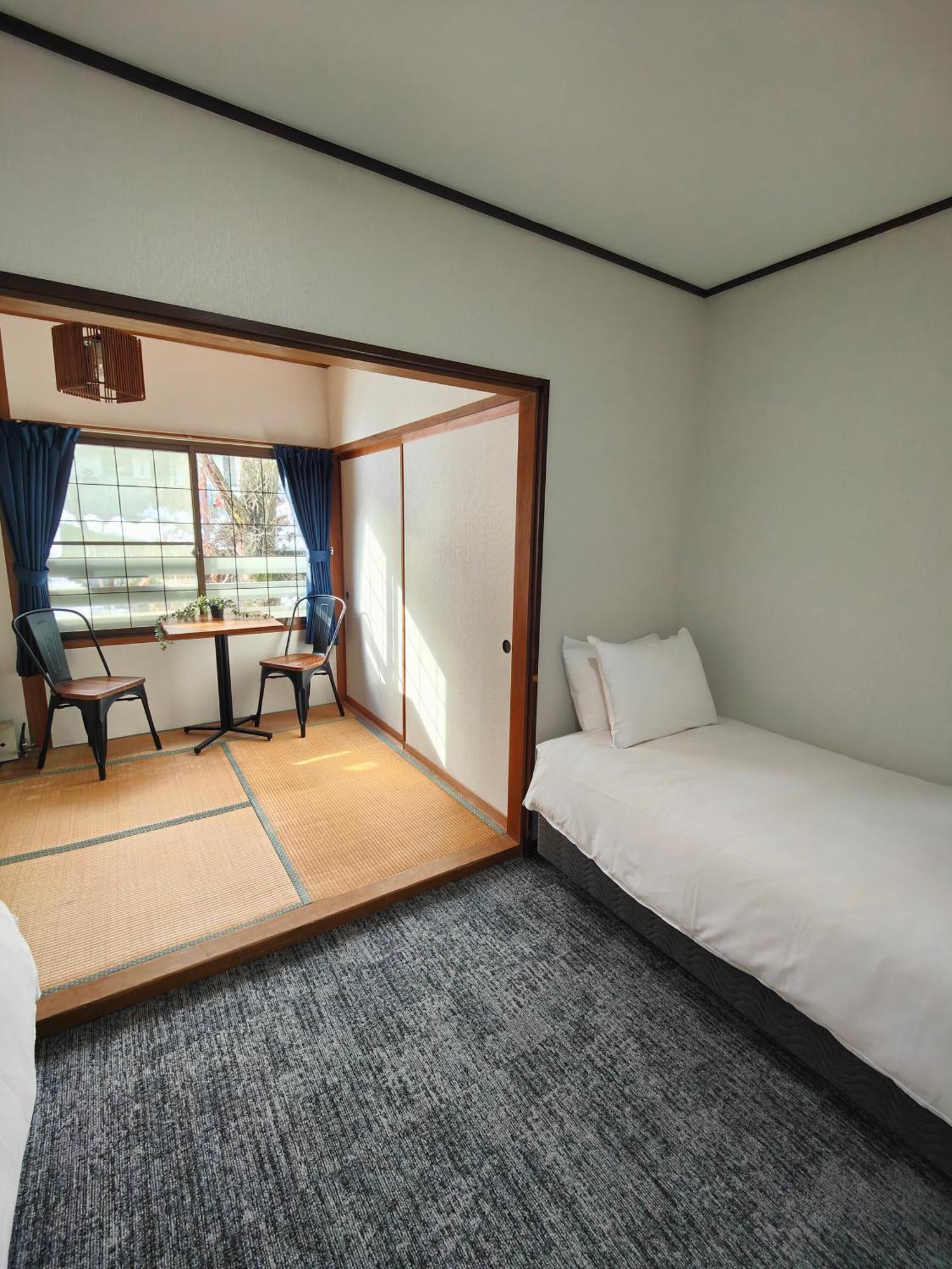 Hotel Foxtrot Hakuba Exterior photo